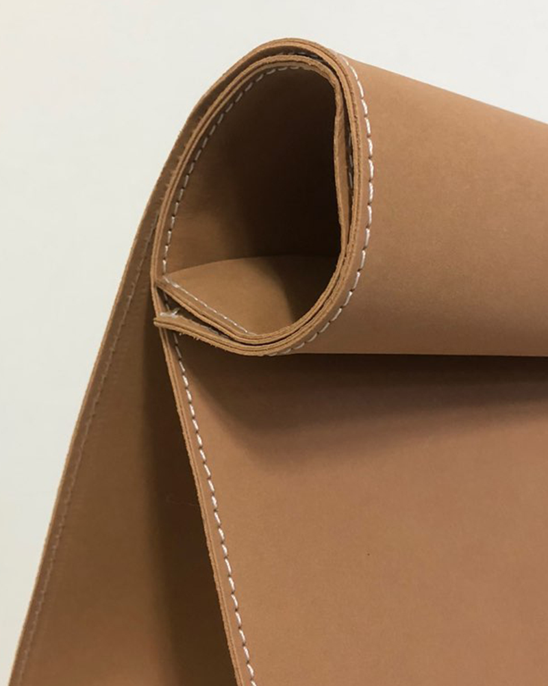HIDE & SEEK BAG . MATT BLACK