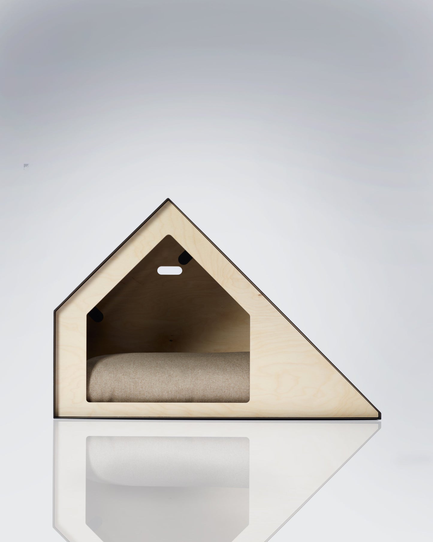 Deauville Pet House . Black