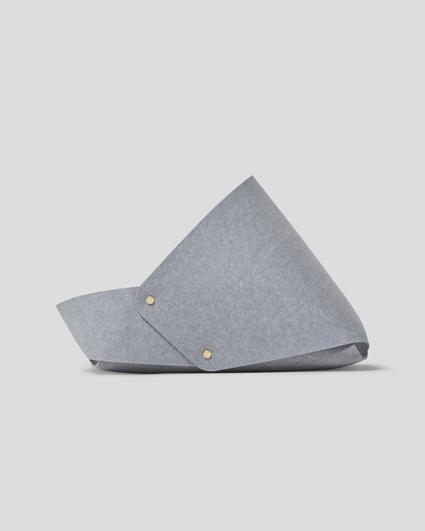 MARRON BED . GRAY