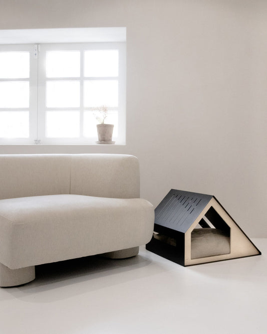 Deauville Pet House . Black