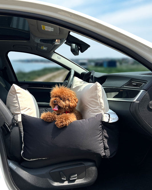 VOYAGE CAR COMFORT SEAT . MILKY BLACK