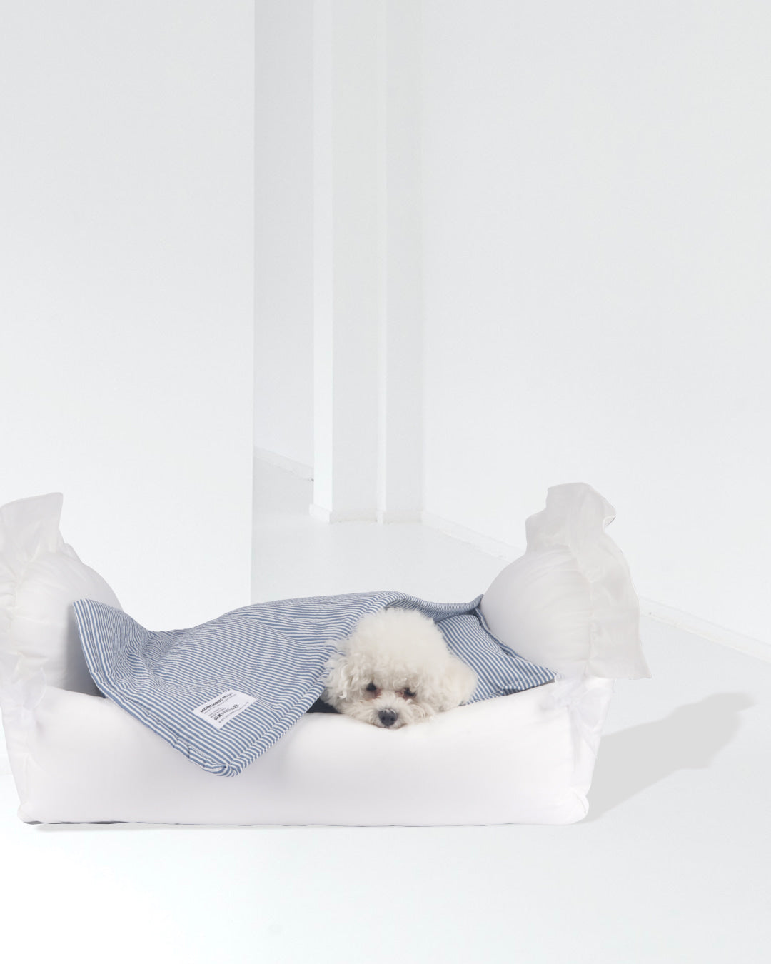 White Cotton Cradle Cushion